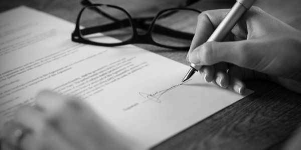 Derecho Inmobiliario / Abogados Inmobiliarios Ger · Reclamación de Daños y Perjuicios por Ocupación - Ocupas / Okupas 