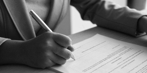 Derecho Mercantil / Abogados Mercantilistas Urús · Procesos de Licitación y Contratación con Entidades Públicas