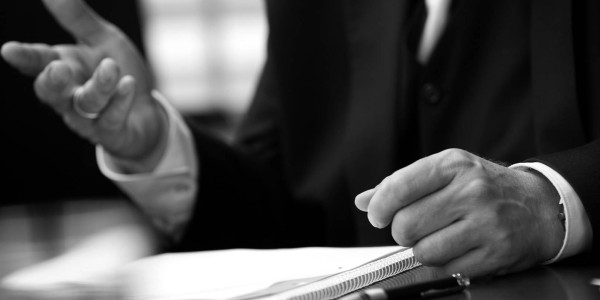 Derecho Mercantil / Abogados Mercantilistas Urús · Asesoramiento y Gestión en Procesos de Reestructuración Empresarial