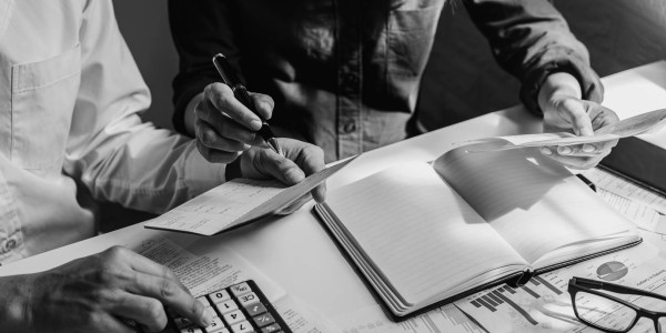Derecho Penal / Abogados Penalistas en Pirineus · Delitos Fiscales / Falsedad Contable